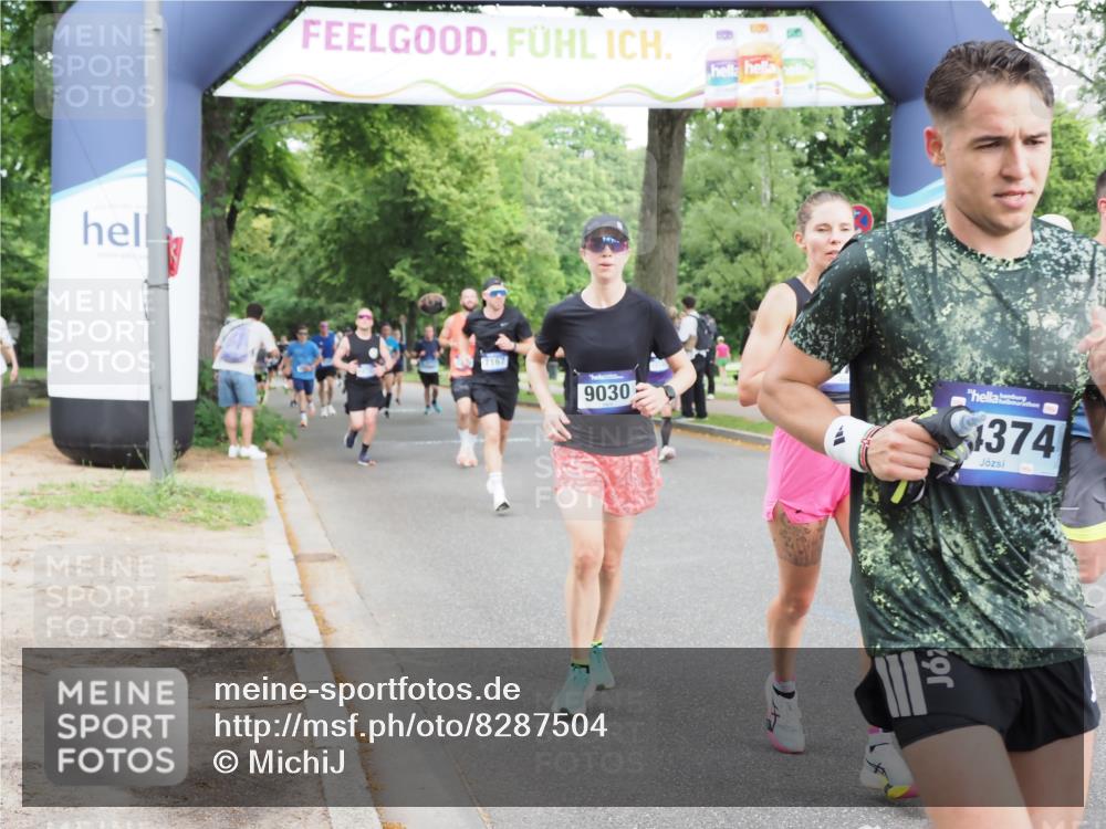 29.06.2025 - hella hamburg halbmarathon MichiJ http://msf.ph/oto/8287504 29.06.2025 10:33:14 Zwischen KM18-KM19 1171, 1413, 2098, 2890, 2970, 3056, 3917, 5623, 5884, 6266, 7167, 7325, 7843, 9030, 10596, 11491, 12783, 13525, 14374, 14464, 14686, 14687, 14722, 15760, 16685, 18055, 18407, 18637, 18638, 18718 meine-sportfotos.de