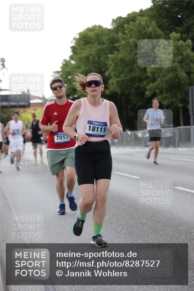 29.06.2025 - hella hamburg halbmarathon Jannik Wohlers http://msf.ph/oto/8287527 29.06.2025 10:03:40 Lombardsbrücke 1032, 1355, 3488, 4095, 4488, 5058, 5363, 5613, 6142, 6706, 7017, 7485, 8177, 8421, 8422, 8423, 8469, 9526, 9899, 11511, 11614, 12336, 12653, 13173, 13583, 15520, 15525, 15678, 16099, 16113, 17098, 17860, 17880, 18111, 18985 meine-sportfotos.de