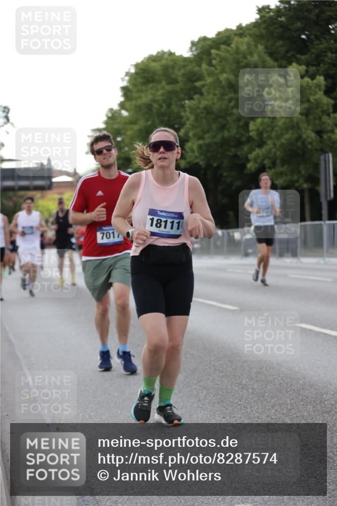 29.06.2025 - hella hamburg halbmarathon Jannik Wohlers http://msf.ph/oto/8287574 29.06.2025 10:03:40 Lombardsbrücke 1032, 1355, 3488, 4095, 4488, 5058, 5363, 5613, 6142, 6706, 7017, 7485, 8177, 8421, 8422, 8423, 8469, 9526, 9899, 11511, 11614, 12336, 12653, 13173, 13583, 15520, 15525, 15678, 16099, 16113, 17098, 17860, 17880, 18111, 18985 meine-sportfotos.de