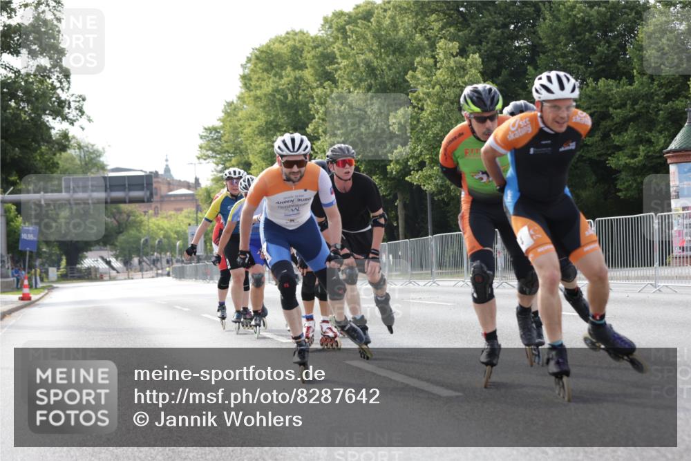 29.06.2025 - hella hamburg halbmarathon Jannik Wohlers http://msf.ph/oto/8287642 29.06.2025 08:53:26 Lombardsbrücke  meine-sportfotos.de