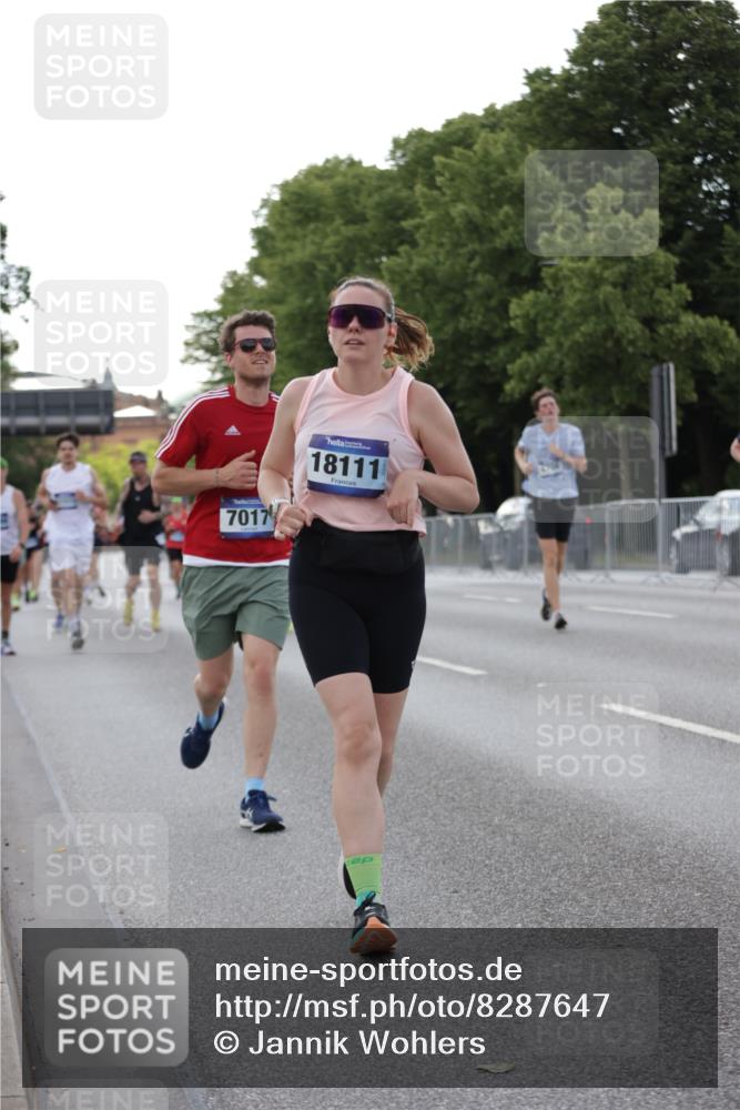 29.06.2025 - hella hamburg halbmarathon Jannik Wohlers http://msf.ph/oto/8287647 29.06.2025 10:03:40 Lombardsbrücke 1032, 1355, 3488, 4095, 4488, 5058, 5363, 5613, 6142, 6706, 7017, 7485, 8177, 8421, 8422, 8423, 8469, 9526, 9899, 11511, 11614, 12336, 12653, 13173, 13583, 15520, 15525, 15678, 16099, 16113, 17098, 17860, 17880, 18111, 18985 meine-sportfotos.de
