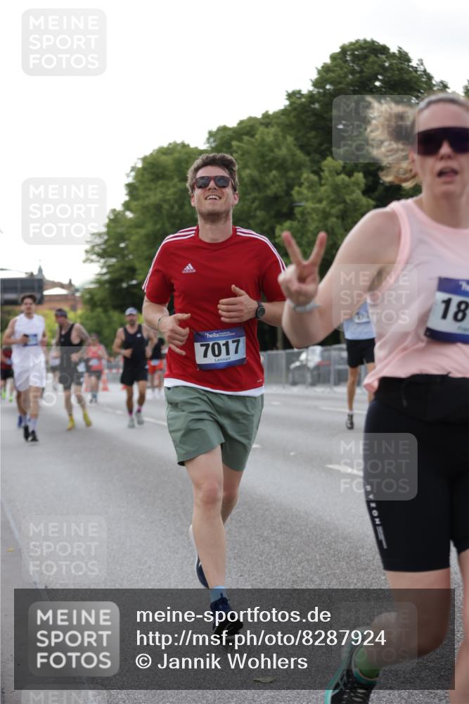 29.06.2025 - hella hamburg halbmarathon Jannik Wohlers http://msf.ph/oto/8287924 29.06.2025 10:03:42 Lombardsbrücke 1032, 1355, 2979, 3488, 4095, 4488, 5058, 5613, 6142, 6706, 7017, 8177, 8421, 8422, 8423, 9526, 9899, 10756, 11511, 11582, 12004, 12005, 12336, 12653, 13173, 13583, 15520, 15525, 15678, 16099, 17098, 17437, 17860, 17880, 18111, 18985 meine-sportfotos.de