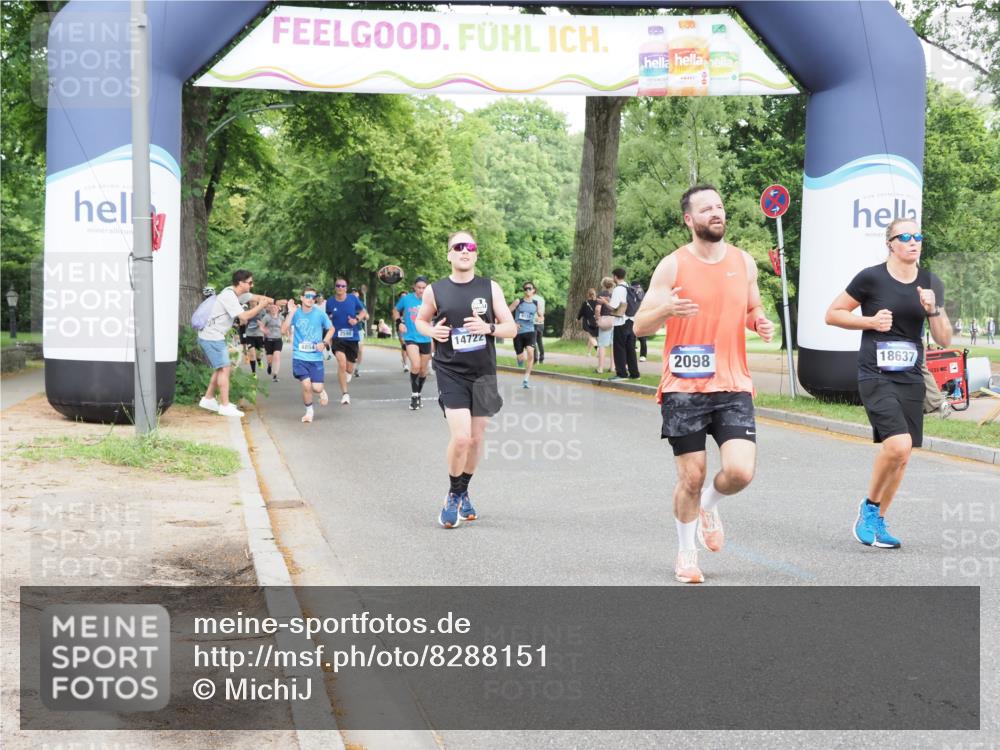 29.06.2025 - hella hamburg halbmarathon MichiJ http://msf.ph/oto/8288151 29.06.2025 10:33:17 Zwischen KM18-KM19 1413, 2098, 2890, 3917, 4854, 7167, 7843, 9030, 10741, 11491, 12783, 13525, 14374, 14464, 14722, 15760, 16685, 18407, 18637, 18638, 18718 meine-sportfotos.de