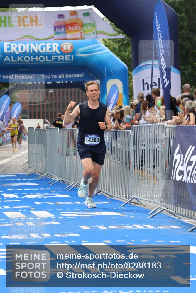 29.06.2025 - hella hamburg halbmarathon Strokosch-Dieckow http://msf.ph/oto/8288183 29.06.2025 10:20:41 Ziel 14360, 16988, 17402 meine-sportfotos.de