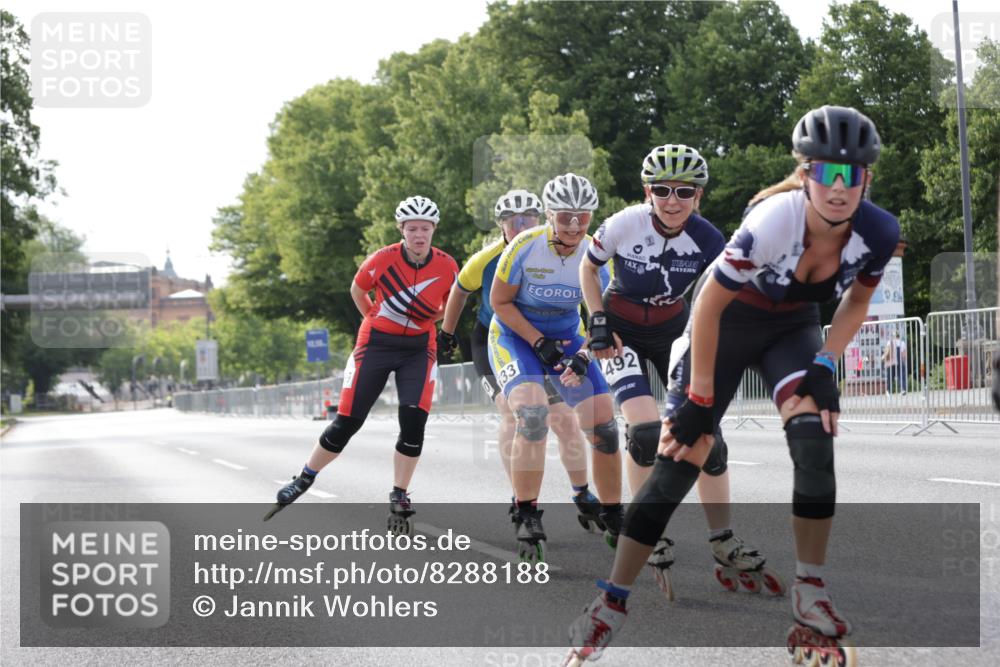 29.06.2025 - hella hamburg halbmarathon Jannik Wohlers http://msf.ph/oto/8288188 29.06.2025 08:53:27 Lombardsbrücke  meine-sportfotos.de