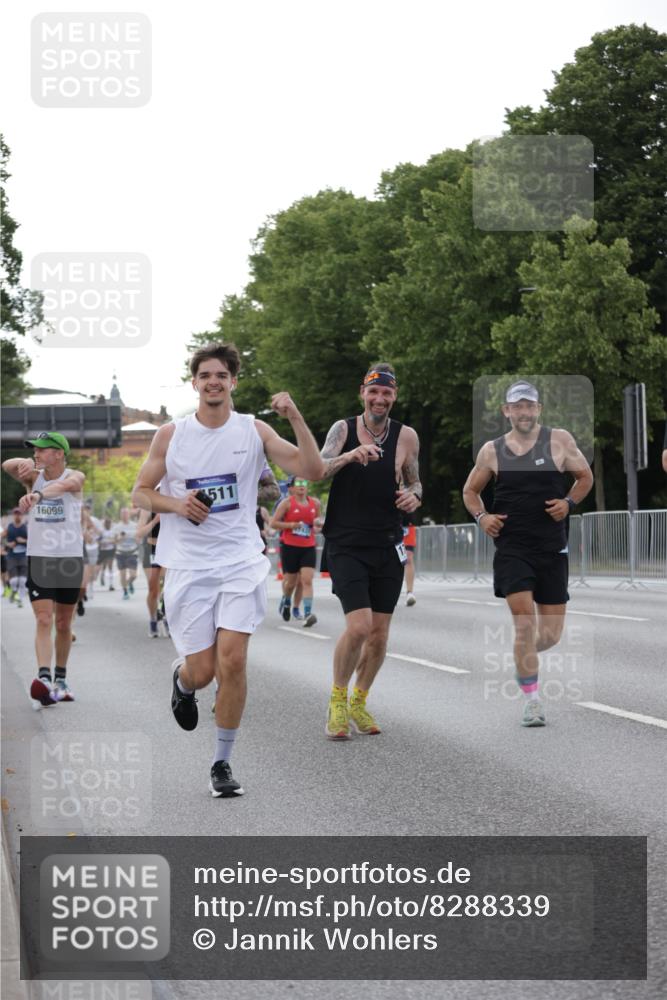 29.06.2025 - hella hamburg halbmarathon Jannik Wohlers http://msf.ph/oto/8288339 29.06.2025 10:03:45 Lombardsbrücke 1032, 2979, 3488, 4488, 5058, 5976, 6142, 6706, 6709, 7017, 8177, 8421, 8422, 8423, 9526, 10756, 11511, 11582, 12004, 12005, 12653, 13173, 13583, 15525, 15678, 16099, 17071, 17437, 17860, 17880, 18111, 18199, 18985 meine-sportfotos.de