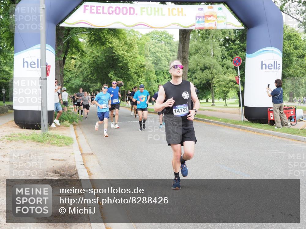 29.06.2025 - hella hamburg halbmarathon MichiJ http://msf.ph/oto/8288426 29.06.2025 10:33:18 Zwischen KM18-KM19 1413, 2098, 2590, 4854, 7167, 7843, 9030, 10741, 11491, 12783, 13525, 14374, 14722, 15760, 16685, 18407, 18637, 18638, 18718 meine-sportfotos.de