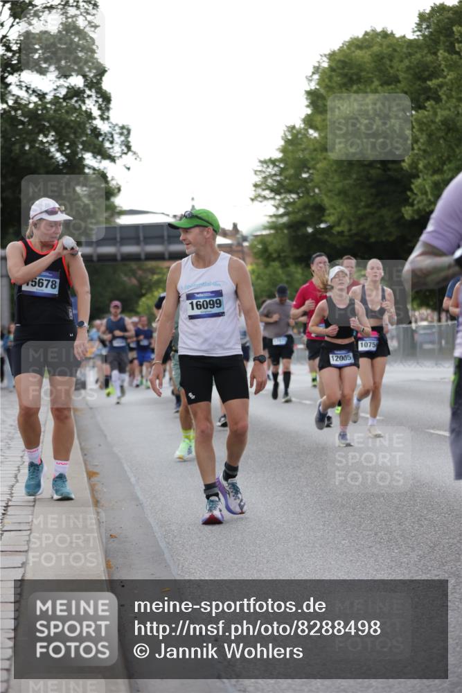 29.06.2025 - hella hamburg halbmarathon Jannik Wohlers http://msf.ph/oto/8288498 29.06.2025 10:03:47 Lombardsbrücke 2979, 3488, 4488, 4587, 5058, 5354, 5365, 5976, 6142, 6706, 6709, 7017, 8177, 8421, 8422, 8423, 9526, 10756, 11511, 11582, 12004, 12005, 12998, 13173, 13583, 14340, 14436, 15525, 15678, 16099, 17071, 17437, 17860, 17880, 18111, 18199, 18985 meine-sportfotos.de