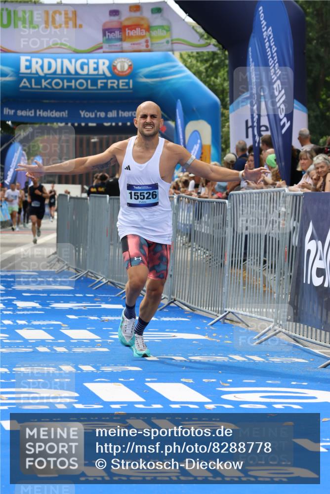 29.06.2025 - hella hamburg halbmarathon Strokosch-Dieckow http://msf.ph/oto/8288778 29.06.2025 10:20:34 Ziel 14360, 15526 meine-sportfotos.de