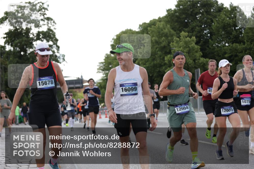 29.06.2025 - hella hamburg halbmarathon Jannik Wohlers http://msf.ph/oto/8288872 29.06.2025 10:03:50 Lombardsbrücke 2979, 3488, 4488, 4587, 5058, 5354, 5365, 5976, 6142, 6706, 6709, 7017, 8177, 8217, 8421, 8422, 8423, 9526, 10756, 11511, 11582, 12004, 12005, 12998, 13583, 14340, 14436, 14917, 15525, 15678, 16099, 17071, 17437, 17860, 17880, 18111, 18199 meine-sportfotos.de