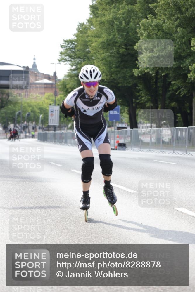 29.06.2025 - hella hamburg halbmarathon Jannik Wohlers http://msf.ph/oto/8288878 29.06.2025 08:54:02 Lombardsbrücke  meine-sportfotos.de