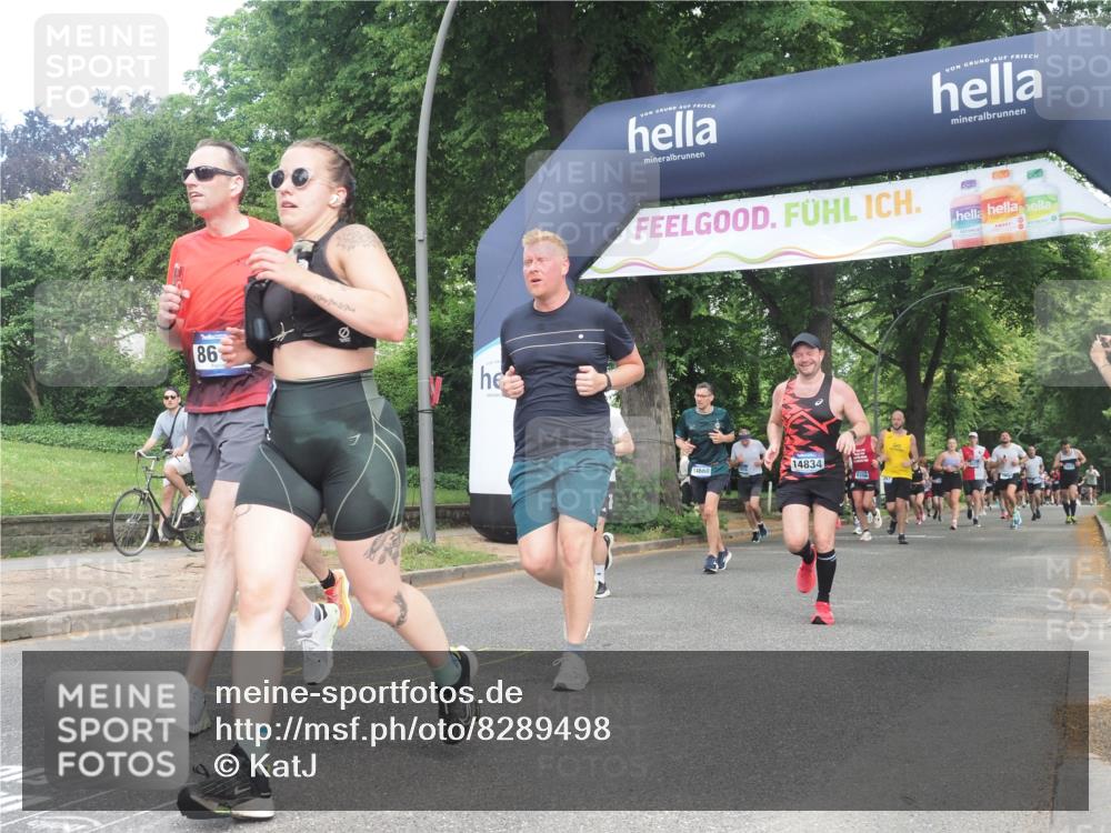 29.06.2025 - hella hamburg halbmarathon KatJ http://msf.ph/oto/8289498 29.06.2025 10:41:54 Zwischen KM18-KM19 1120, 1143, 2432, 3058, 3898, 6587, 8618 meine-sportfotos.de