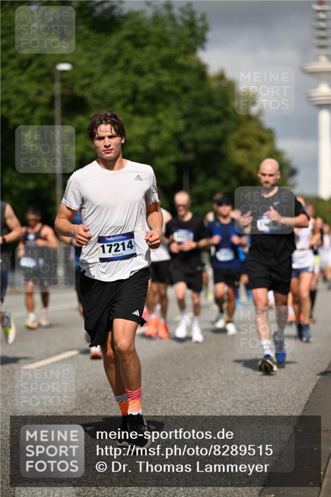 29.06.2025 - hella hamburg halbmarathon Dr. Thomas Lammeyer http://msf.ph/oto/8289515 29.06.2025 09:53:24 Kennedybrücke 1343, 1445, 1615, 1800, 1975, 2324, 2573, 2949, 3282, 3431, 3530, 4303, 4425, 5248, 5889, 6123, 6682, 7495, 7796, 8370, 8629, 8925, 9264, 9265, 9294, 9296, 9979, 10894, 10930 meine-sportfotos.de