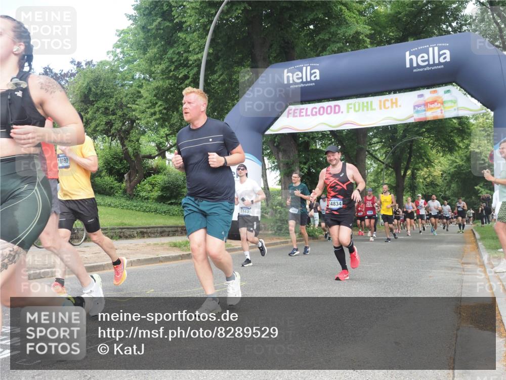 29.06.2025 - hella hamburg halbmarathon KatJ http://msf.ph/oto/8289529 29.06.2025 10:41:54 Zwischen KM18-KM19 1120, 1143, 2432, 3058, 3898, 6587, 8618 meine-sportfotos.de