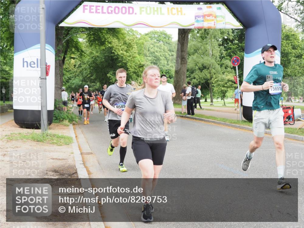 29.06.2025 - hella hamburg halbmarathon MichiJ http://msf.ph/oto/8289753 29.06.2025 10:33:24 Zwischen KM18-KM19 1424, 1569, 2590, 4270, 4854, 4997, 7709, 9159, 9585, 12643, 15651 meine-sportfotos.de