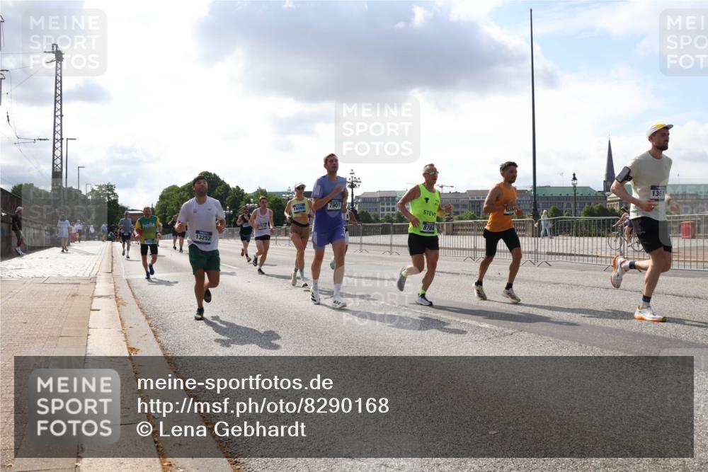 29.06.2025 - hella hamburg halbmarathon Lena Gebhardt http://msf.ph/oto/8290168 29.06.2025 09:46:19 Lombardsbrücke 16065, 7901, 7534, 13252, 8784, 1361, 1080, 1344, 1889, 1894, 2460, 2525, 3809, 3843, 3955, 4463, 4477, 4812, 5042, 6169, 6495, 6878, 7055, 7186, 7534, 7845, 7880, 7901, 8062, 8784, 8864, 8956, 9345, 10270, 10298, 10453, 10484, 10865, 10929, 11199, 11230, 11282, 11304, 11661, 11833, 12189, 12681, 12987, 13167, 13252, 13617, 13686, 13754, 13961, 14167, 14276, 14293, 15115, 15391, 15689, 15902, 16065, 16140, 16243, 16507, 16580, 16811, 16931, 17213, 17768 meine-sportfotos.de