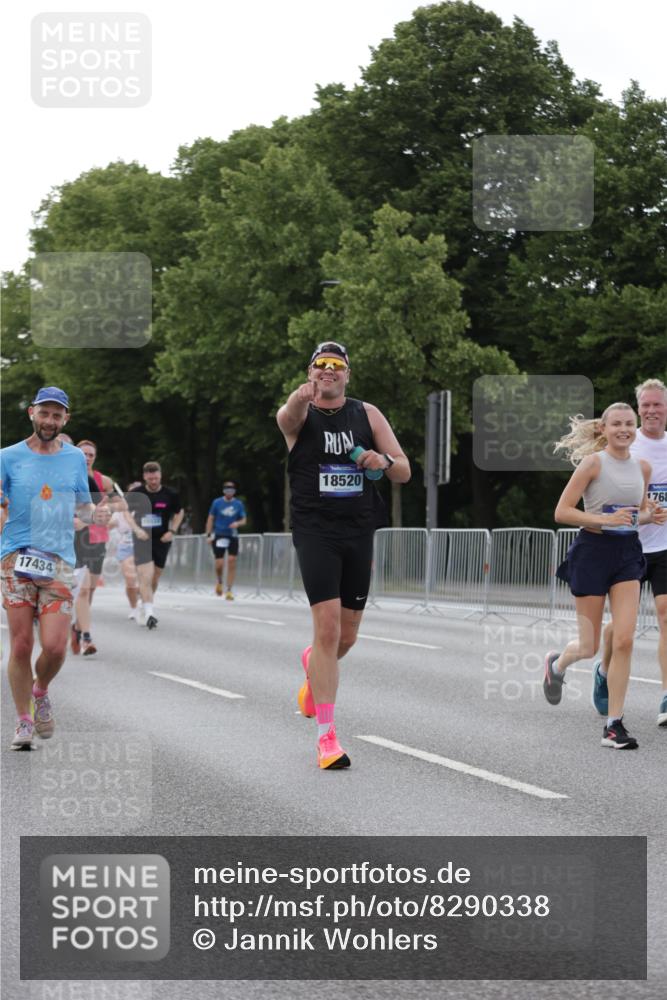 29.06.2025 - hella hamburg halbmarathon Jannik Wohlers http://msf.ph/oto/8290338 29.06.2025 10:04:12 Lombardsbrücke 1213, 1316, 1347, 1377, 1674, 2011, 2463, 2852, 3994, 4146, 4293, 5869, 6311, 9489, 10100, 10213, 10709, 10834, 10962, 12924, 13533, 13625, 15532, 16128, 16145, 16753, 16989, 16995, 17113, 17434, 17540, 17569, 17685, 17686, 17763, 18098, 18520, 18525 meine-sportfotos.de