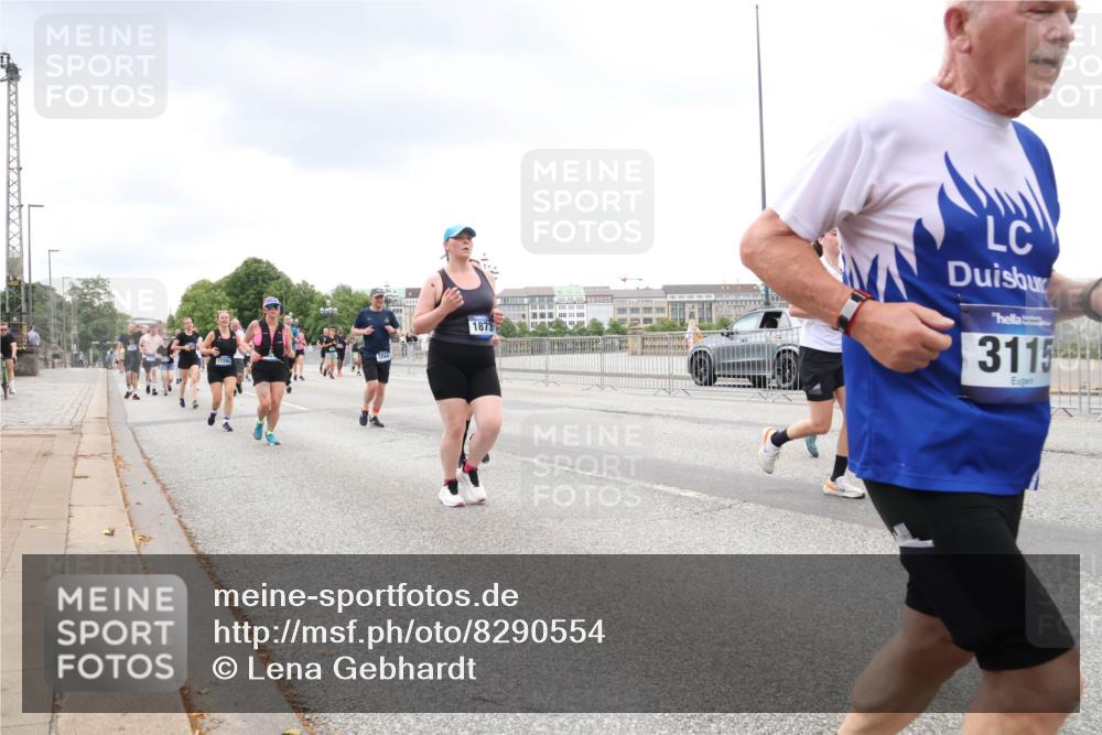 29.06.2025 - hella hamburg halbmarathon Lena Gebhardt http://msf.ph/oto/8290554 29.06.2025 10:55:46 Lombardsbrücke 1873, 3115, 1616, 1873, 1917, 2793, 3101, 3115, 3157, 3244, 3268, 3577, 4265, 4470, 4473, 4628, 4896, 5040, 5220, 5222, 5306, 5483, 5487, 5575, 5994, 6055, 6056, 6113, 6257, 6494, 6594, 7516, 7548, 7616, 7680, 7969, 8110, 8527, 8532, 8533, 8626, 8648, 9548, 9614, 9618, 9838, 9857, 9858, 9861, 9865, 9956, 10094, 10436, 10438, 10449, 10559, 10593, 10640, 10885, 11109, 11903, 11962, 11963, 12695, 12902, 13230, 14727, 15152, 16385 meine-sportfotos.de