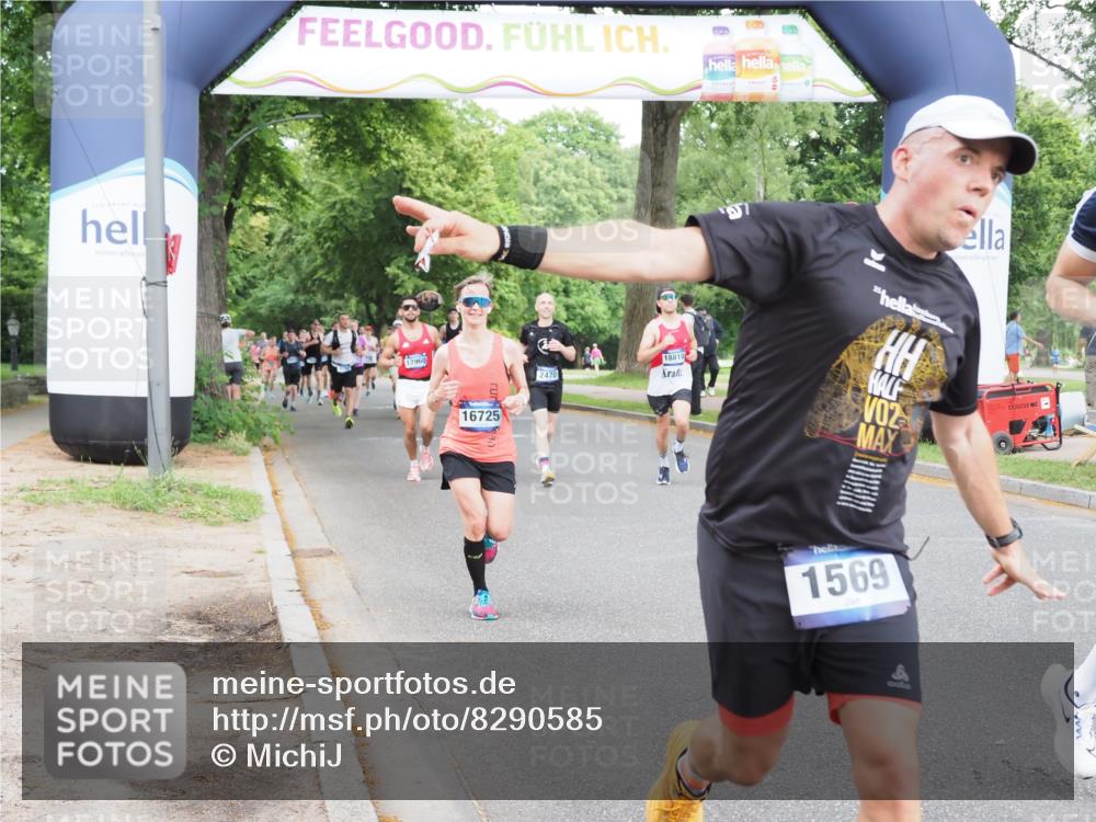 29.06.2025 - hella hamburg halbmarathon MichiJ http://msf.ph/oto/8290585 29.06.2025 10:33:29 Zwischen KM18-KM19 1424, 1569, 2470, 3785, 4270, 4997, 7709, 9585, 11291, 11688, 12643, 15651, 18862 meine-sportfotos.de