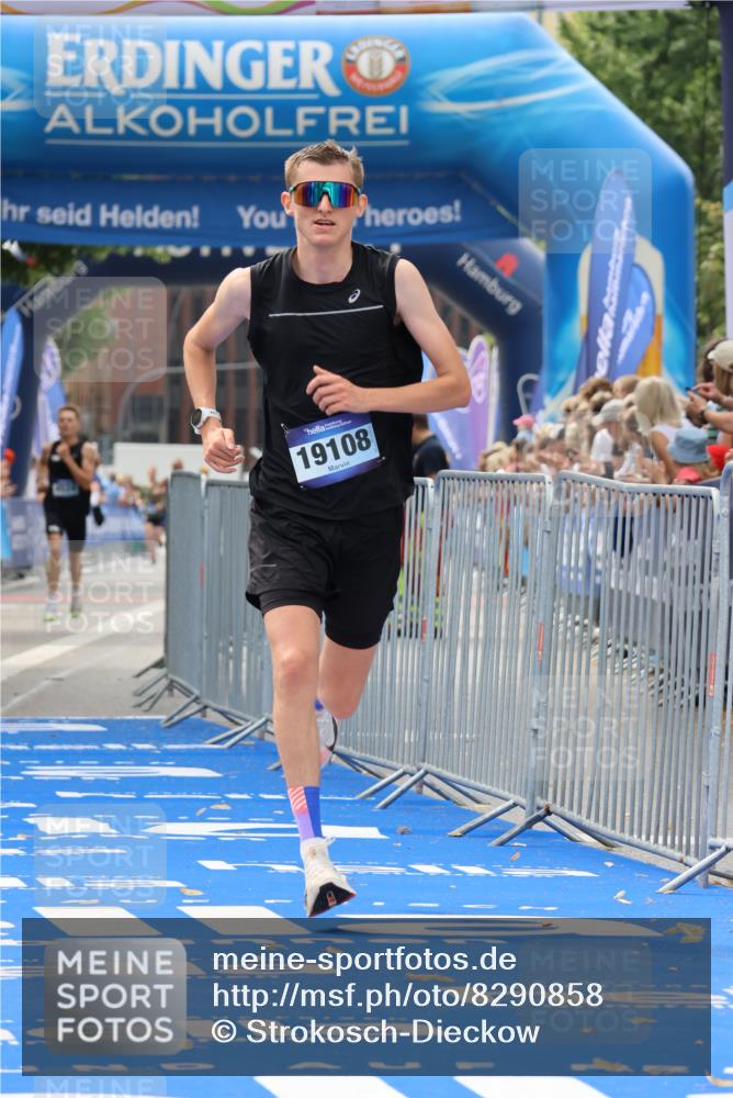 29.06.2025 - hella hamburg halbmarathon Strokosch-Dieckow http://msf.ph/oto/8290858 29.06.2025 10:19:36 Ziel 19108 meine-sportfotos.de