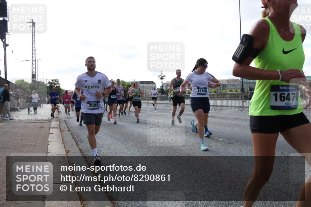 29.06.2025 - hella hamburg halbmarathon Lena Gebhardt http://msf.ph/oto/8290861 29.06.2025 09:58:46 Lombardsbrücke 4120, 2883, 9770, 5084, 10724, 16108, 16470, 1285, 1410, 1485, 1715, 1719, 1727, 1815, 1946, 1951, 1972, 2029, 2034, 2518, 2656, 2840, 2883, 2907, 3037, 3041, 3097, 3334, 3819, 3859, 3952, 4120, 4152, 4167, 5077, 5084, 5259, 5378, 5721, 5894, 6272, 6294, 6433, 6592, 6629, 6657, 6759, 6877, 6897, 7082, 7232, 7369, 7716, 7732, 7856, 8068, 8154, 8311, 8322, 8393, 8590, 8639, 8721, 8798, 8825, 9012, 9057, 9562, 9655, 9656, 9727, 9770, 10084, 10488 meine-sportfotos.de