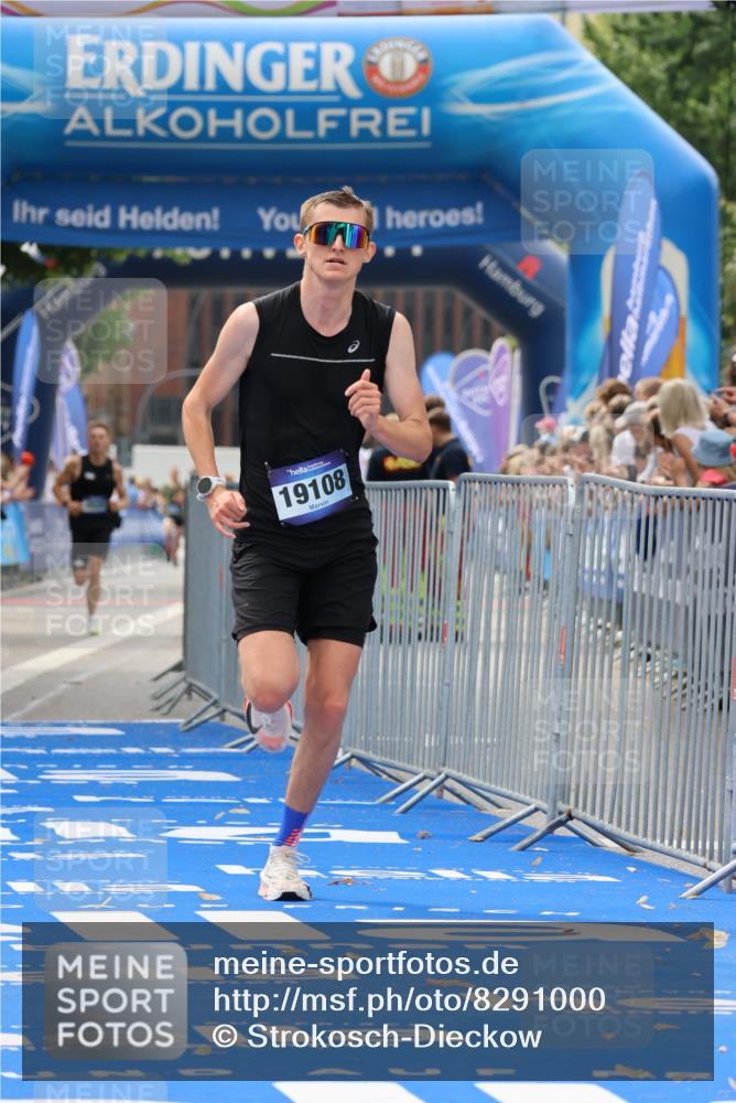 29.06.2025 - hella hamburg halbmarathon Strokosch-Dieckow http://msf.ph/oto/8291000 29.06.2025 10:19:36 Ziel 19108 meine-sportfotos.de