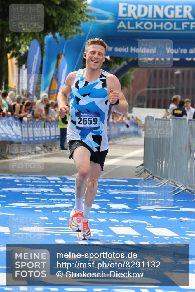 29.06.2025 - hella hamburg halbmarathon Strokosch-Dieckow http://msf.ph/oto/8291132 29.06.2025 10:19:24 Ziel 2659, 13016 meine-sportfotos.de
