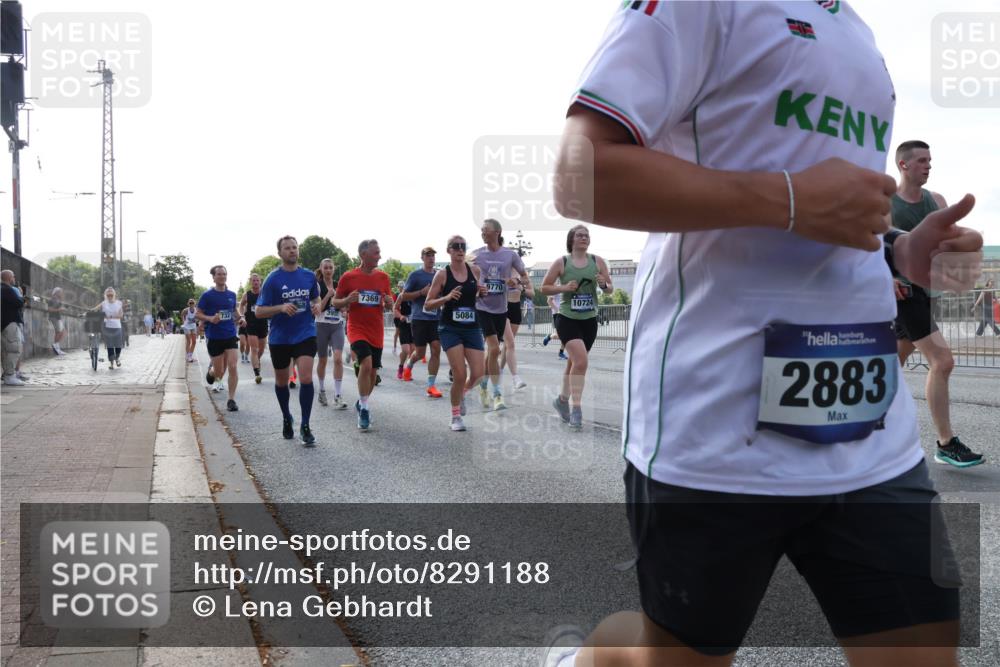 29.06.2025 - hella hamburg halbmarathon Lena Gebhardt http://msf.ph/oto/8291188 29.06.2025 09:58:47 Lombardsbrücke 73696, 5084, 9770, 10724, 2883, 1285, 1410, 1485, 1715, 1719, 1727, 1815, 1946, 1951, 1972, 2029, 2518, 2656, 2840, 2883, 2907, 3037, 3041, 3097, 3334, 3819, 3859, 3952, 4120, 4152, 4167, 5077, 5084, 5259, 5378, 5391, 5721, 5894, 6272, 6294, 6433, 6592, 6629, 6657, 6759, 6877, 6897, 7082, 7232, 7369, 7716, 7732, 7856, 8068, 8154, 8311, 8322, 8393, 8639, 8721, 8798, 8825, 9012, 9562, 9655, 9727, 9770, 10084, 10488 meine-sportfotos.de