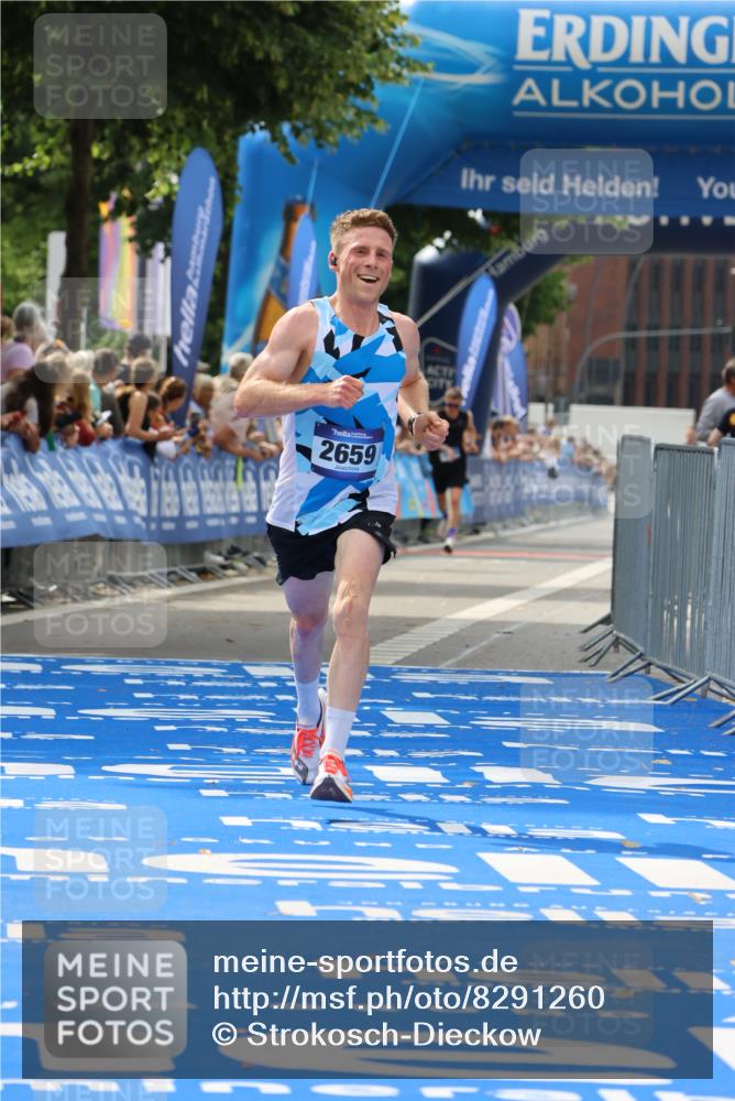 29.06.2025 - hella hamburg halbmarathon Strokosch-Dieckow http://msf.ph/oto/8291260 29.06.2025 10:19:23 Ziel 2659, 13016 meine-sportfotos.de