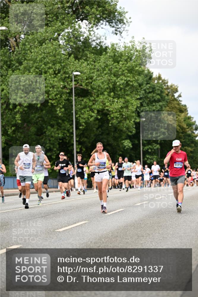 29.06.2025 - hella hamburg halbmarathon Dr. Thomas Lammeyer http://msf.ph/oto/8291337 29.06.2025 10:37:22 Kennedybrücke 1078, 1199, 1324, 1373, 1732, 1879, 1995, 2059, 2085, 2342, 2384, 2838, 3221, 3341, 3422, 3560, 3653, 3871, 4030, 4096, 4164, 4446, 4555, 5180, 5581, 5917, 6773, 6861, 6999, 7705, 8175, 8595, 8839, 8891, 8993, 9289, 9471, 9591, 9750, 9768, 9780 meine-sportfotos.de