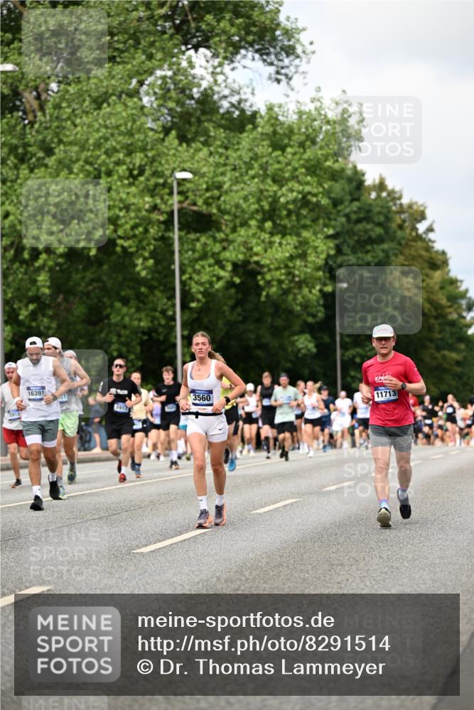 29.06.2025 - hella hamburg halbmarathon Dr. Thomas Lammeyer http://msf.ph/oto/8291514 29.06.2025 10:37:23 Kennedybrücke 1078, 1199, 1324, 1373, 1732, 1879, 1995, 2085, 2342, 2384, 2838, 3221, 3341, 3422, 3560, 3653, 3871, 4030, 4096, 4164, 4446, 5180, 5581, 5917, 6773, 6861, 6999, 7705, 8175, 8595, 8839, 8891, 8993, 9289, 9471, 9591, 9750, 9768, 9780 meine-sportfotos.de
