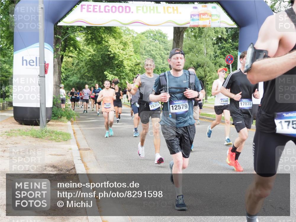 29.06.2025 - hella hamburg halbmarathon MichiJ http://msf.ph/oto/8291598 29.06.2025 10:33:39 Zwischen KM18-KM19 1920, 4277, 6819, 6831, 7087, 9105, 11495, 12161, 12579, 13687, 14462, 15362, 15365, 16803, 17544, 17835, 17960 meine-sportfotos.de