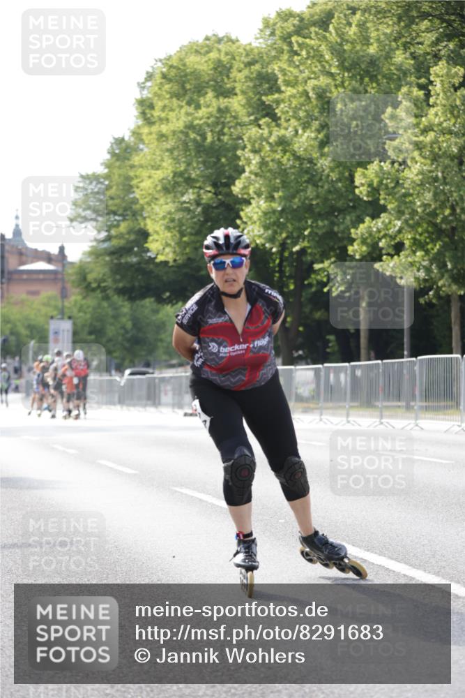 29.06.2025 - hella hamburg halbmarathon Jannik Wohlers http://msf.ph/oto/8291683 29.06.2025 08:54:12 Lombardsbrücke  meine-sportfotos.de