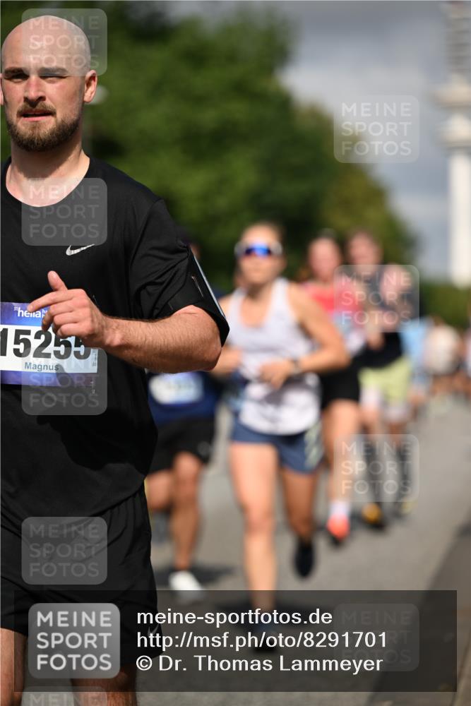 29.06.2025 - hella hamburg halbmarathon Dr. Thomas Lammeyer http://msf.ph/oto/8291701 29.06.2025 09:53:27 Kennedybrücke 1343, 1445, 1615, 1800, 1803, 1975, 2324, 2573, 2949, 3282, 3431, 3530, 4303, 4425, 4528, 5248, 5803, 5889, 6123, 6682, 7495, 7796, 8370, 8629, 8925, 9264, 9265, 9294, 9296, 9979, 10894, 10930 meine-sportfotos.de