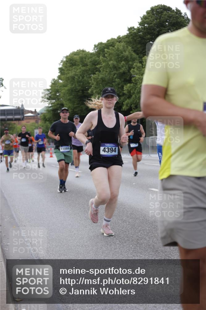 29.06.2025 - hella hamburg halbmarathon Jannik Wohlers http://msf.ph/oto/8291841 29.06.2025 10:04:27 Lombardsbrücke 1126, 1316, 1347, 1559, 2463, 2628, 2698, 4293, 4394, 4538, 4951, 5869, 6311, 7302, 8049, 9019, 10100, 10709, 10834, 11088, 11551, 11595, 12125, 13242, 13533, 15532, 16134, 16357, 16579, 16995, 17112, 17540, 17814, 17818, 18556 meine-sportfotos.de