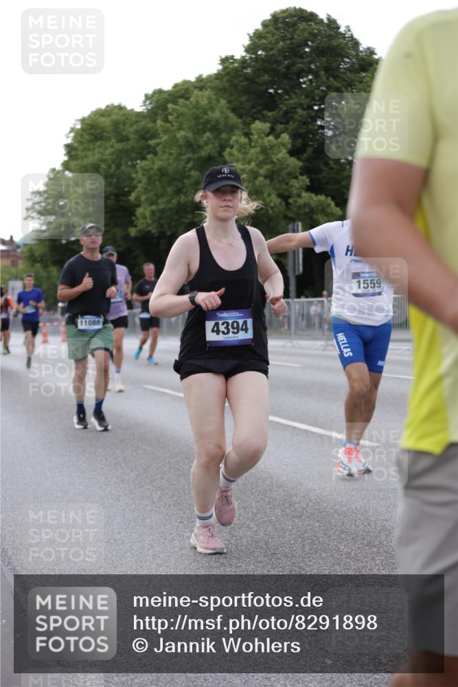 29.06.2025 - hella hamburg halbmarathon Jannik Wohlers http://msf.ph/oto/8291898 29.06.2025 10:04:28 Lombardsbrücke 1126, 1316, 1347, 1559, 2463, 2628, 2698, 4293, 4394, 4538, 4951, 5869, 6311, 7302, 8049, 9019, 10100, 11088, 11551, 11595, 12125, 13242, 13533, 15532, 16134, 16357, 16579, 16995, 17112, 17540, 17814, 17818, 18556 meine-sportfotos.de