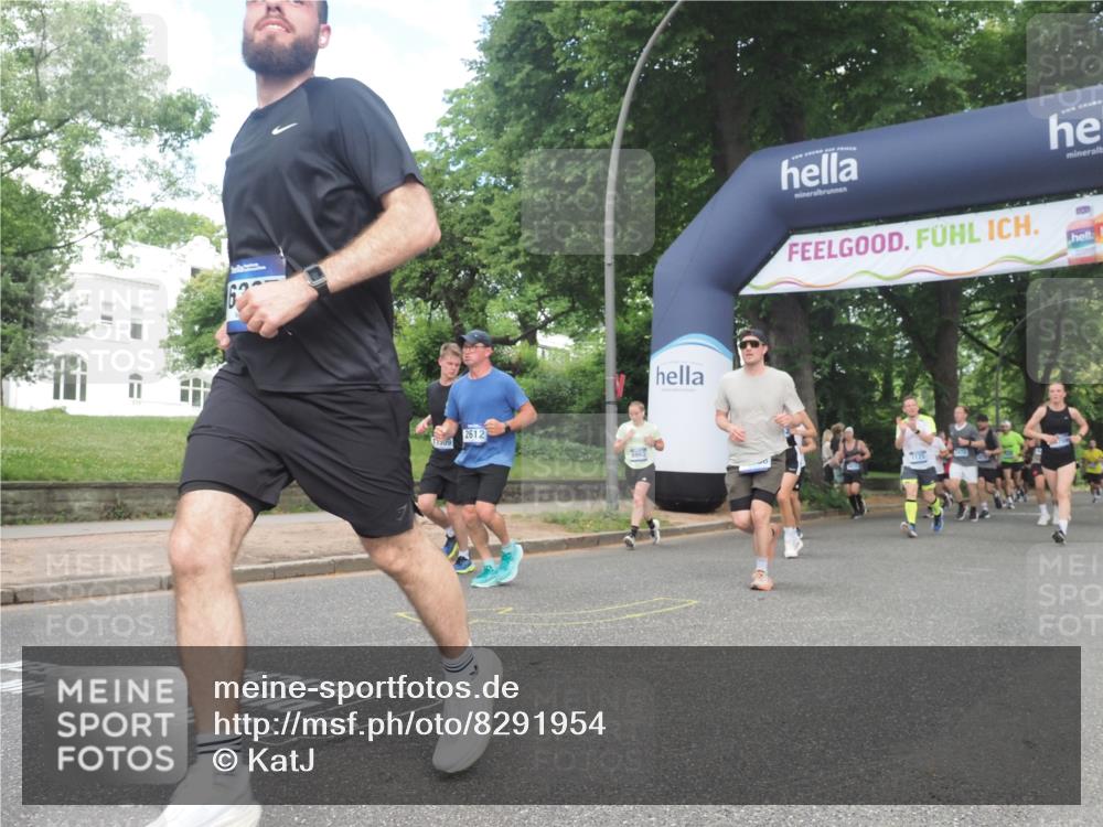 29.06.2025 - hella hamburg halbmarathon KatJ http://msf.ph/oto/8291954 29.06.2025 10:42:14 Zwischen KM18-KM19 1125, 2612, 3177, 3861, 5021, 6082, 6084, 6433, 6569 meine-sportfotos.de