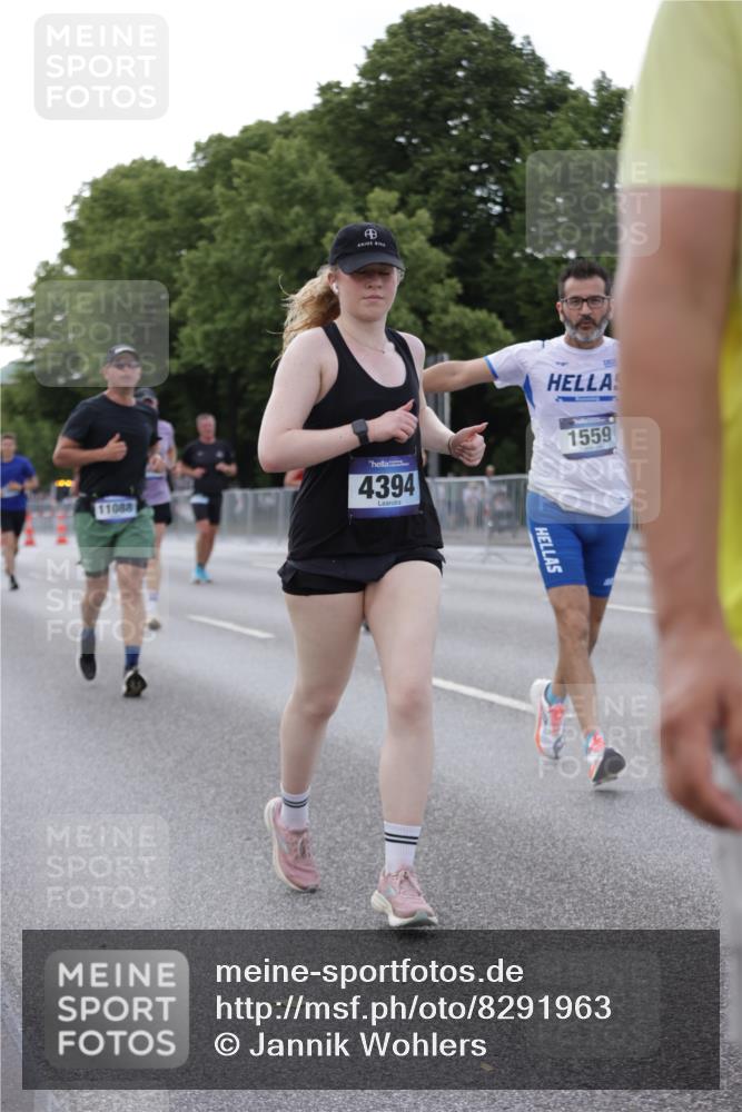 29.06.2025 - hella hamburg halbmarathon Jannik Wohlers http://msf.ph/oto/8291963 29.06.2025 10:04:28 Lombardsbrücke 1126, 1316, 1347, 1559, 2463, 2628, 2698, 4293, 4394, 4538, 4951, 5869, 6311, 7302, 8049, 9019, 10100, 11088, 11551, 11595, 12125, 13242, 13533, 15532, 16134, 16357, 16579, 16995, 17112, 17540, 17814, 17818, 18556 meine-sportfotos.de