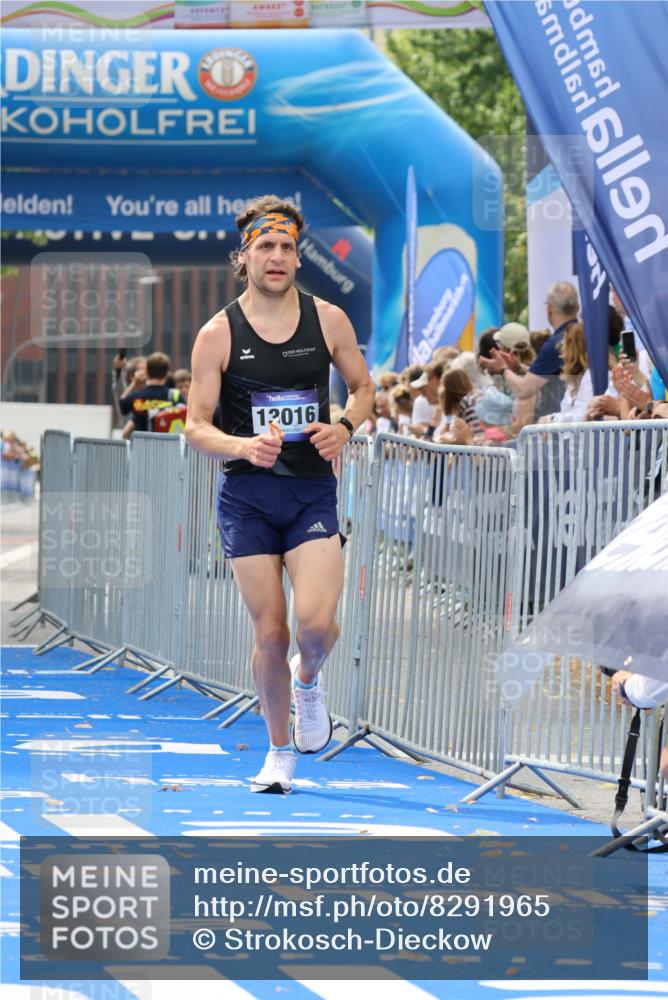 29.06.2025 - hella hamburg halbmarathon Strokosch-Dieckow http://msf.ph/oto/8291965 29.06.2025 10:19:17 Ziel 2659, 13016 meine-sportfotos.de