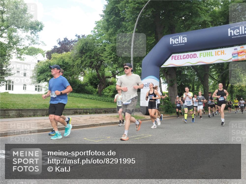29.06.2025 - hella hamburg halbmarathon KatJ http://msf.ph/oto/8291995 29.06.2025 10:42:15 Zwischen KM18-KM19 1125, 2612, 3177, 3861, 5021, 6082, 6084, 6433, 6443, 6569 meine-sportfotos.de