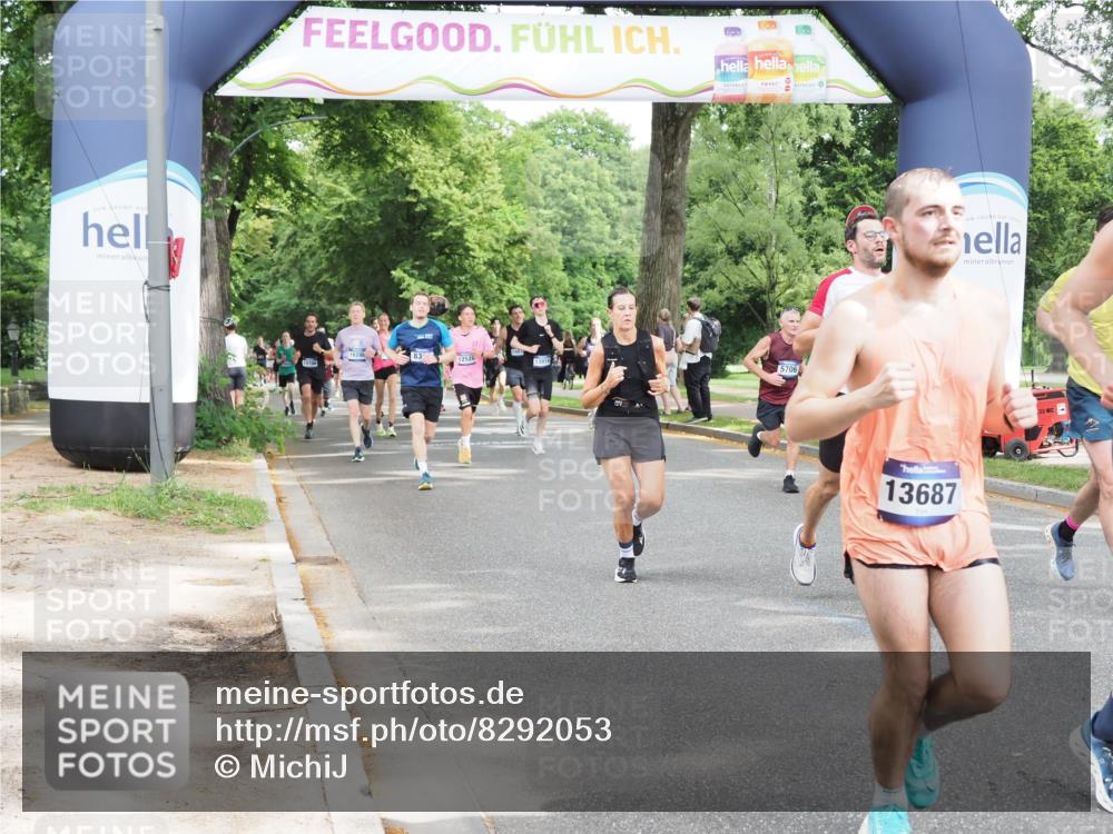 29.06.2025 - hella hamburg halbmarathon MichiJ http://msf.ph/oto/8292053 29.06.2025 10:33:42 Zwischen KM18-KM19 1920, 4277, 5706, 6831, 7087, 11495, 12579, 13687, 14228, 14462, 14764, 14783, 15362, 15365, 17492, 17544, 17835 meine-sportfotos.de