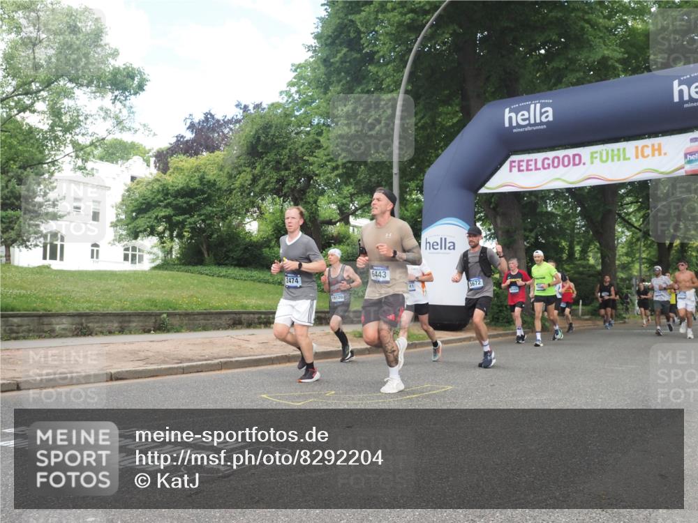 29.06.2025 - hella hamburg halbmarathon KatJ http://msf.ph/oto/8292204 29.06.2025 10:42:18 Zwischen KM18-KM19 1125, 2474, 2612, 3037, 5672, 6443 meine-sportfotos.de