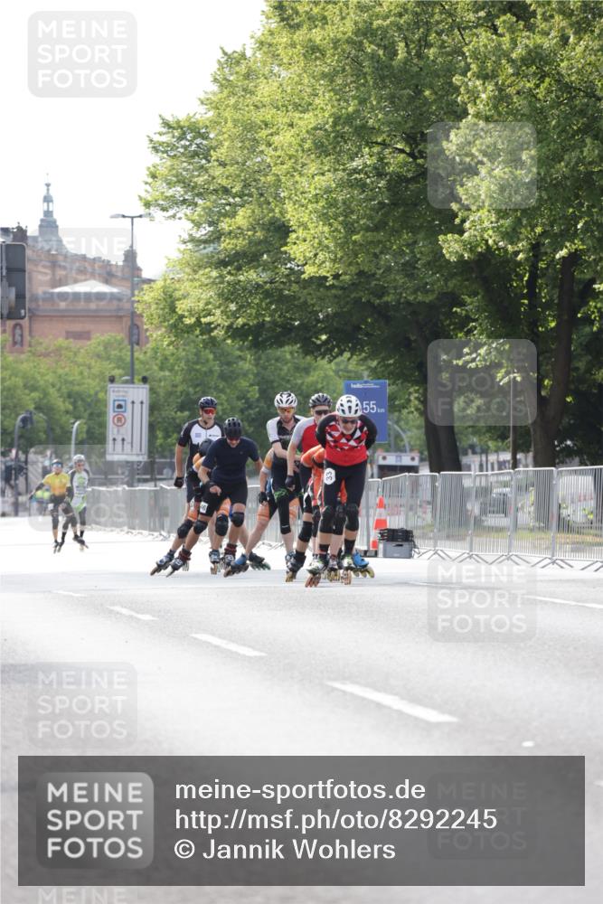 29.06.2025 - hella hamburg halbmarathon Jannik Wohlers http://msf.ph/oto/8292245 29.06.2025 08:54:15 Lombardsbrücke  meine-sportfotos.de