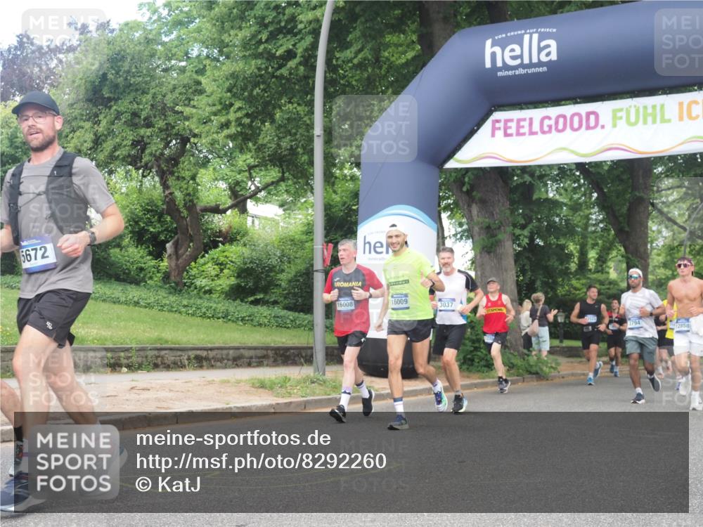 29.06.2025 - hella hamburg halbmarathon KatJ http://msf.ph/oto/8292260 29.06.2025 10:42:19 Zwischen KM18-KM19 1125, 2474, 2612, 3037, 3794, 5672, 6443 meine-sportfotos.de