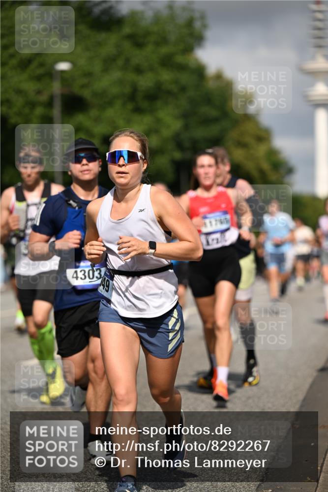 29.06.2025 - hella hamburg halbmarathon Dr. Thomas Lammeyer http://msf.ph/oto/8292267 29.06.2025 09:53:28 Kennedybrücke 1343, 1445, 1615, 1800, 1803, 1975, 2324, 2573, 2949, 3282, 3431, 3530, 4303, 4425, 4528, 5248, 5803, 5889, 6123, 6682, 7495, 7796, 8370, 8629, 8925, 9264, 9265, 9294, 9296, 9711, 9979, 10894, 10930 meine-sportfotos.de