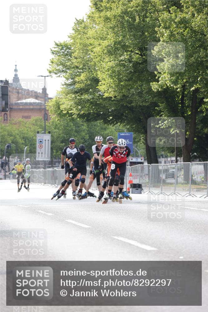 29.06.2025 - hella hamburg halbmarathon Jannik Wohlers http://msf.ph/oto/8292297 29.06.2025 08:54:15 Lombardsbrücke  meine-sportfotos.de