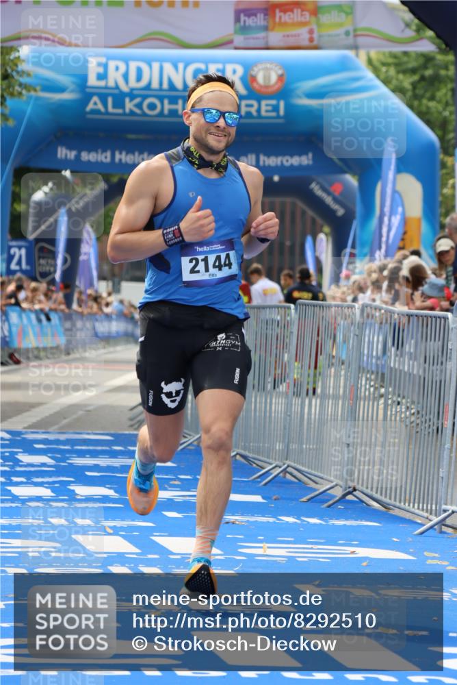 29.06.2025 - hella hamburg halbmarathon Strokosch-Dieckow http://msf.ph/oto/8292510 29.06.2025 10:19:08 Ziel 53, 2144 meine-sportfotos.de
