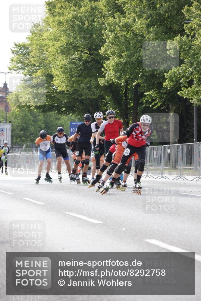29.06.2025 - hella hamburg halbmarathon Jannik Wohlers http://msf.ph/oto/8292758 29.06.2025 08:54:17 Lombardsbrücke  meine-sportfotos.de