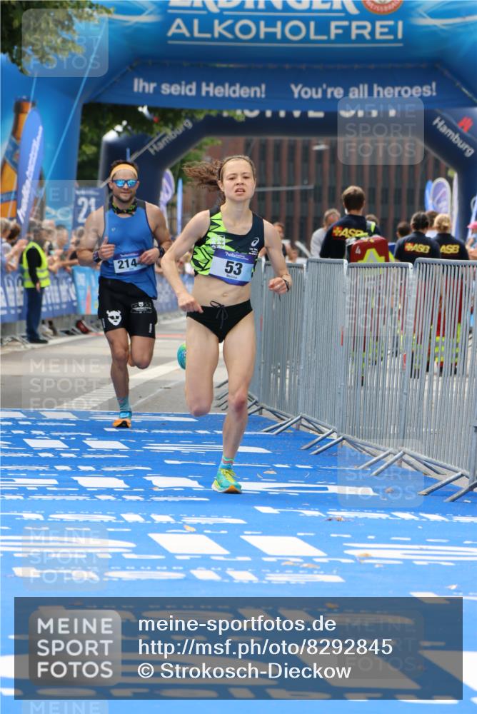 29.06.2025 - hella hamburg halbmarathon Strokosch-Dieckow http://msf.ph/oto/8292845 29.06.2025 10:19:04 Ziel 53, 2144 meine-sportfotos.de