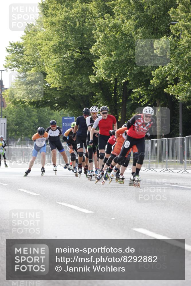 29.06.2025 - hella hamburg halbmarathon Jannik Wohlers http://msf.ph/oto/8292882 29.06.2025 08:54:17 Lombardsbrücke  meine-sportfotos.de